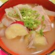 鮭とさつまいもの具沢山お味噌汁