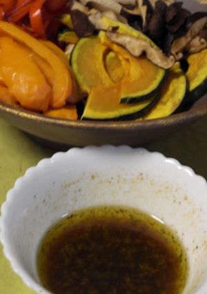 和洋折衷な焼き野菜サラダのドレッシング-レシピのメイン写真