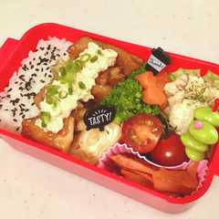 รูปของ お弁当にも!揚げないひとくちチキン南蛮♡