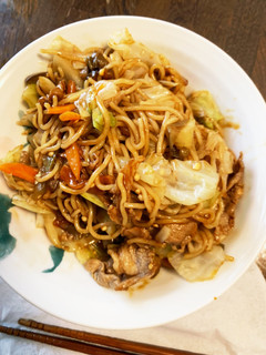お一人様!市販の焼きそばに隠し味!-レシピのメイン写真
