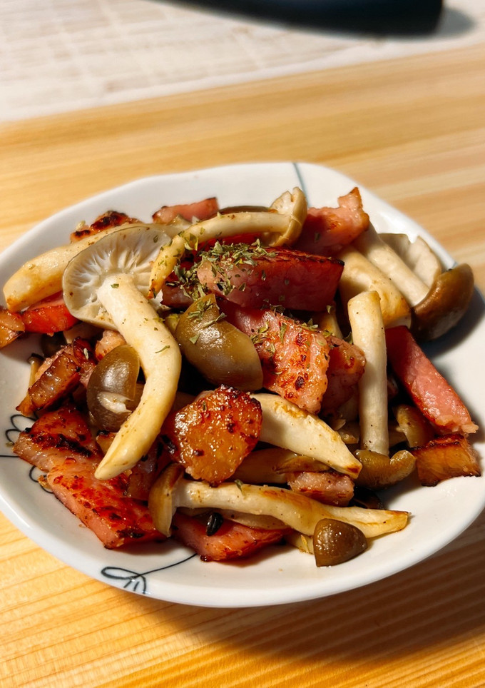 簡単 リピ確 しめじとベーコンの炒め物-レシピのメイン写真