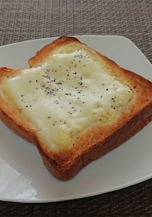 簡単！チーズトースト-レシピのメイン写真