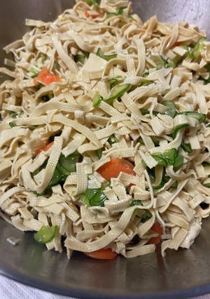 モリモリ食べる 干し豆腐サラダ-レシピのメイン写真