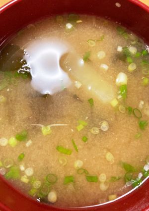 じゃがいもとわかめのお味噌汁♬-レシピのメイン写真
