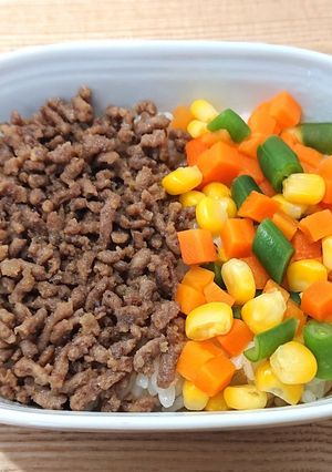 レンジ3分★包丁不要カラフルそぼろ丼-レシピのメイン写真