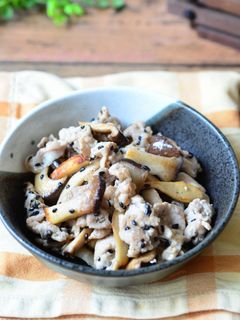 味付け一つ☆豚肉とエリンギの梅昆布茶炒め-レシピのメイン写真