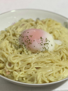 焼きそばでカルボナーラ-レシピのメイン写真
