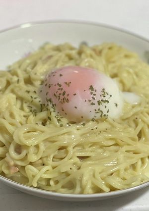 焼きそばでカルボナーラ-レシピのメイン写真