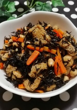 簡単ひじき煮♡油あげに煮汁染々～美味しい-レシピのメイン写真