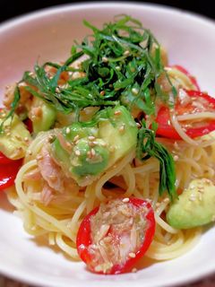 ツナ缶とアボカドのお手軽冷製和風パスタ-レシピのメイン写真