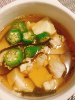 オクラと豆腐と塩昆布のスープ-レシピのメイン写真