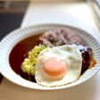 黄身が少し固まってトロントロンの目玉焼き