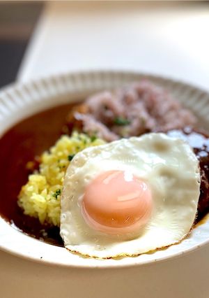 黄身が少し固まってトロントロンの目玉焼き-レシピのメイン写真