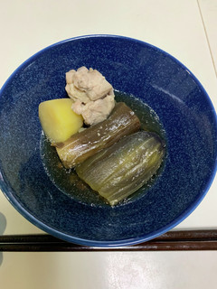 丸ごとなすと鶏肉の煮物(パナ電圧・炊飯器-レシピのメイン写真