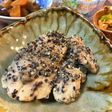 鶏胸肉 練りゴマと炒りゴマ味噌胡椒焼き