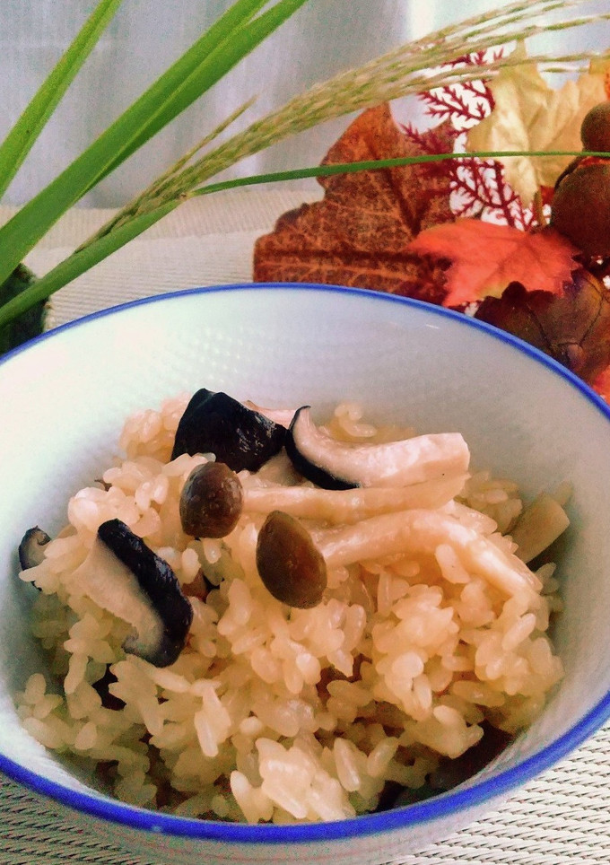炊飯器で簡単♪きのこたっぷり中華風ごはん-レシピのメイン写真