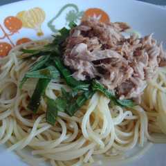 รูปของ ツナと大葉の和風パスタ