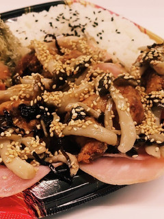 «“しめじごま昆布煮”おんざハムサラダ»-レシピのメイン写真