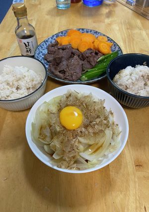 だしご飯、焼肉、玉ねぎポン酢　一度に-レシピのメイン写真