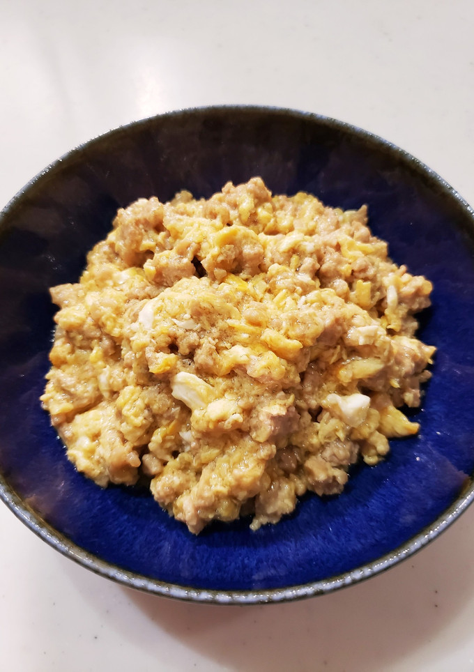 鶏ひき肉のふわとろ卵とじ-レシピのメイン写真