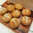 黒ごま香るクリームチーズのプチフランス