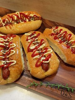 ホットドック風ロングソーセージパン-レシピのメイン写真