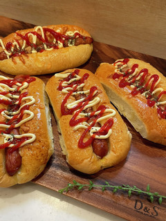 ホットドック風ロングソーセージパン-レシピのメイン写真