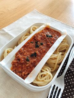 レンジで簡単♪ ミートソースパスタ弁当-レシピのメイン写真