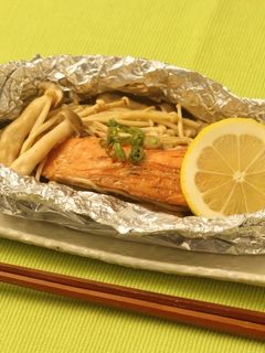 調理楽々!簡単☆きのこと鮭のホイル焼き-レシピのメイン写真