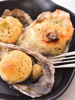 生牡蠣とカマンベールチーズ焼き-レシピのメイン写真
