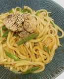 豚こまとピーマンの焼きうどん