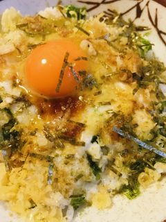 たまごごはん●やまかけ揚げ玉/天かす丼-レシピのメイン写真