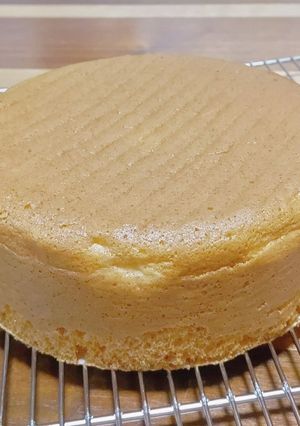 ラカントを使った共立てケーキスポンジ！-レシピのメイン写真