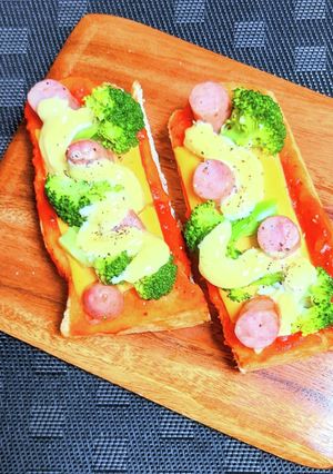 ウインナーとブロッコリーのチーズトースト-レシピのメイン写真