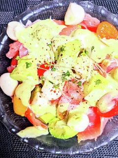 生ハムとアボカドのカプレーゼ-レシピのメイン写真