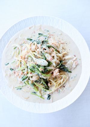 鮭フレークとほうれん草のクリームパスタ-レシピのメイン写真