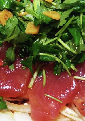 甘辛にんにくタレでカツオのっけ盛り-レシピのメイン写真