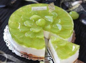 シャインマスカットのレアチーズケーキ-レシピのメイン写真