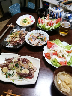 鰹たたきメインの晩御飯でぇす-レシピのメイン写真