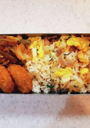高校生弁当覚え書き70　豚バラチャーハン-レシピのメイン写真
