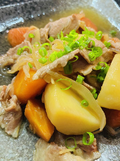 フライパン1つ☆無水で時短こく旨肉じゃが-レシピのメイン写真