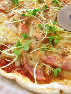 クッキングシートでオーブンいらずのピザ★-レシピのメイン写真