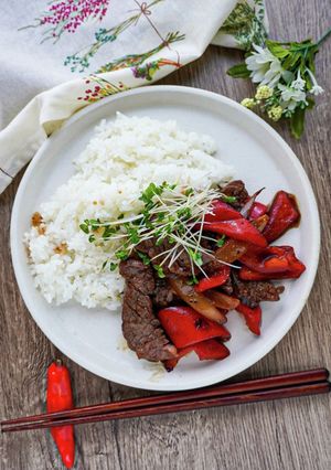 屋台の味!牛肉とパプリカのペッパー炒め-レシピのメイン写真