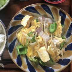 รูปของ ちむどんうまんちゅ給食！野菜チャンプルー