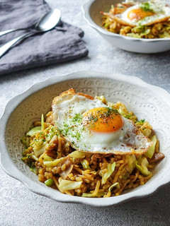 キャベツたっぷり甘辛カレー風味そばめし-レシピのメイン写真