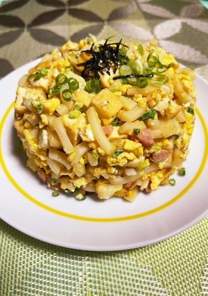 スプーンで頂く♪♪炒飯風焼きうどん♪♪-レシピのメイン写真