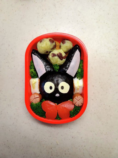 ジジのミートボールおにぎりキャラ弁☆-レシピのメイン写真