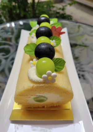 シャインマスカットロールケーキ-レシピのメイン写真