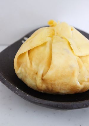 美味♪薄焼き卵で包む♪ちりめん山椒むすび-レシピのメイン写真