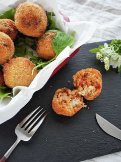 余ったミートソースで!簡単ライスコロッケ-レシピのメイン写真